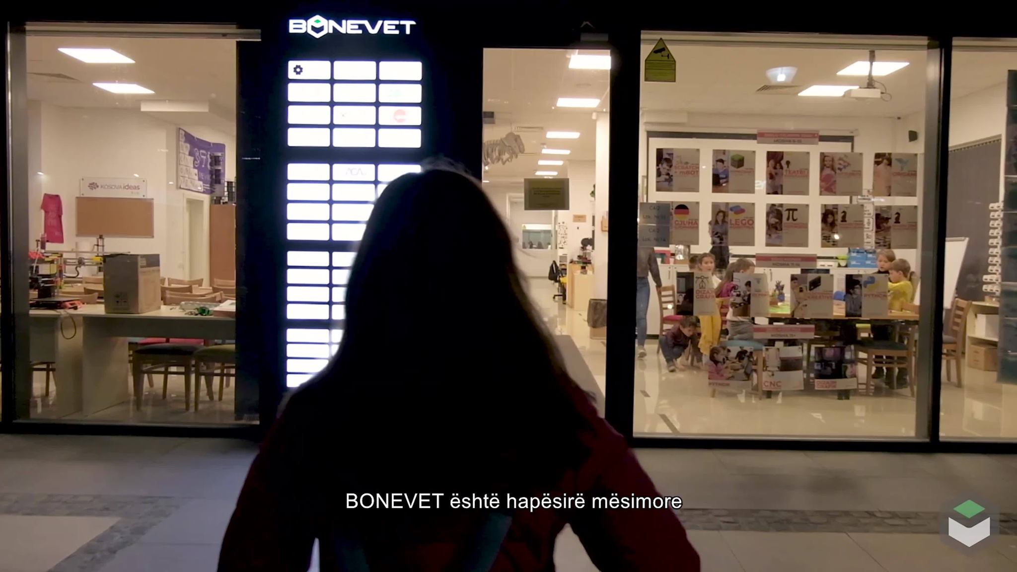 BONEVET' profile cover